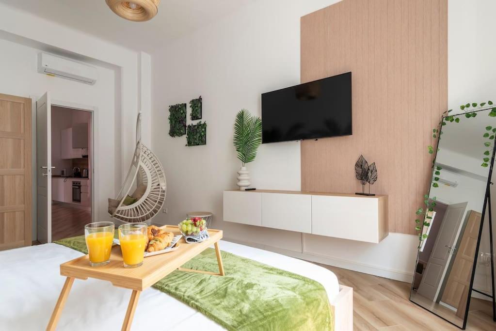 Appartamento New Jungle & Charming Flat - Zona De Angeli Milano Esterno foto